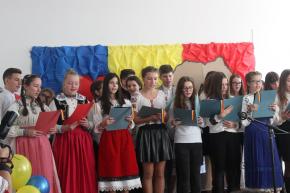 1 Decembrie - sesiune de comunicări